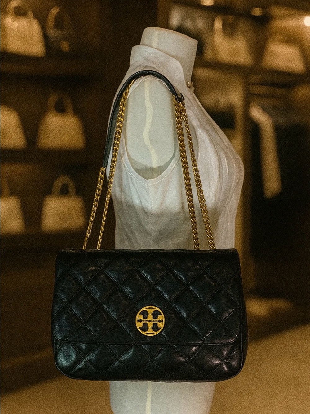 Tory Burch Black Quilted Leather Clutch with Gold Logo Medallion - Picture 2 of 9